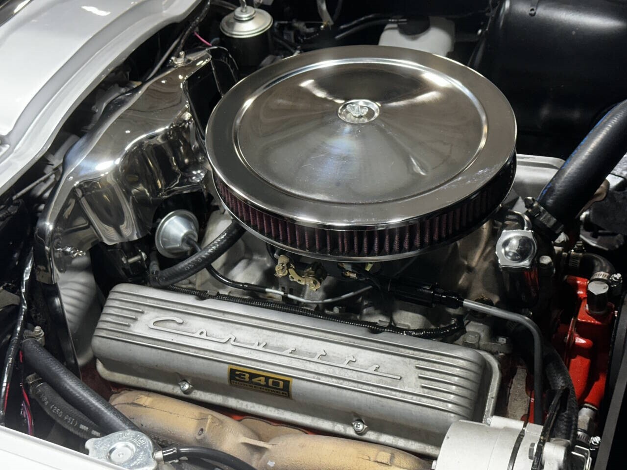 Chevrolet-Corvette-1963-Coupe-4