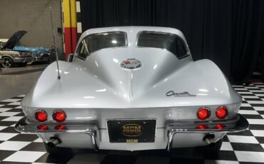 Chevrolet-Corvette-1963-Coupe-8