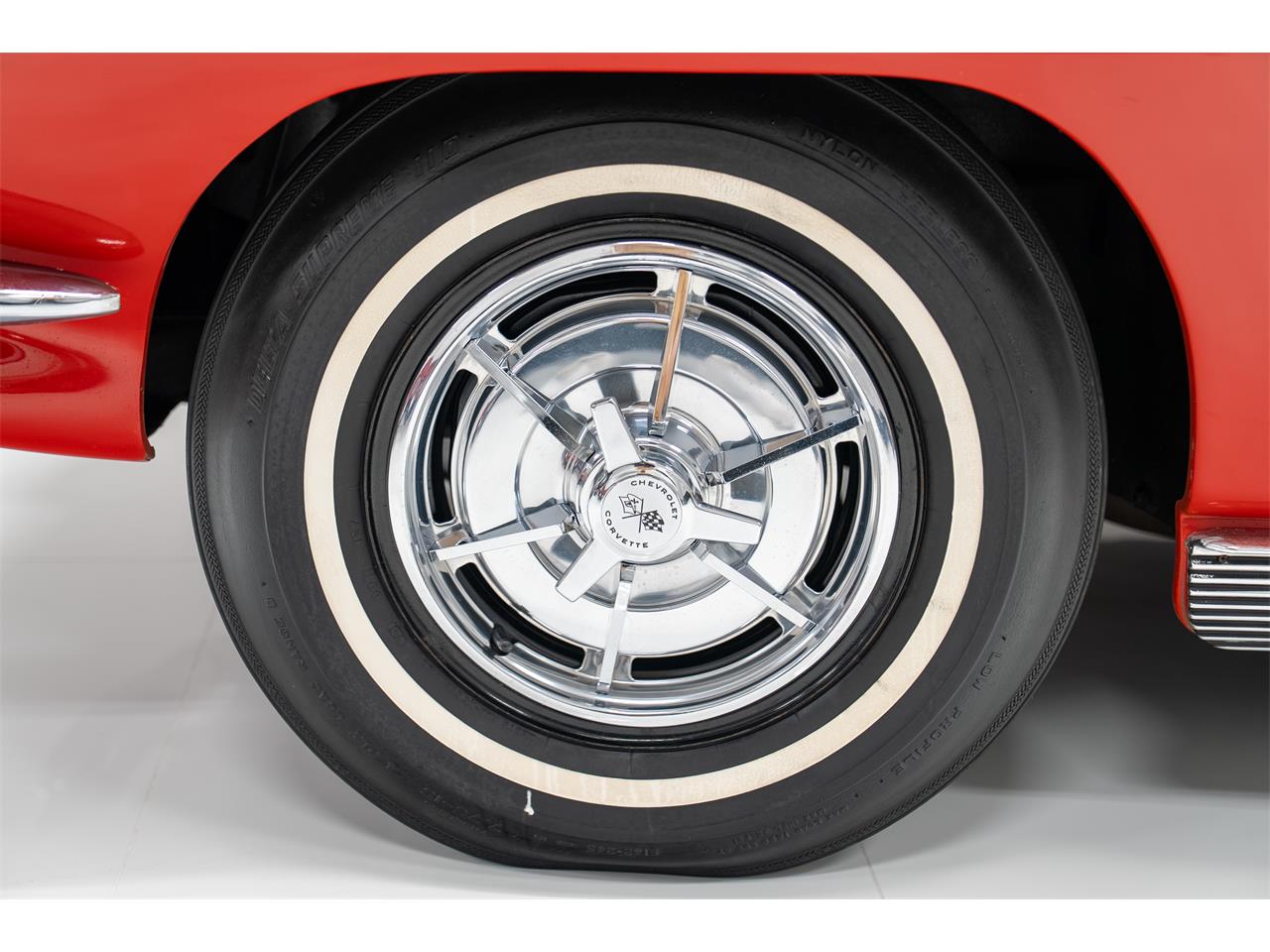 Chevrolet-Corvette-1963-Red-Red-16