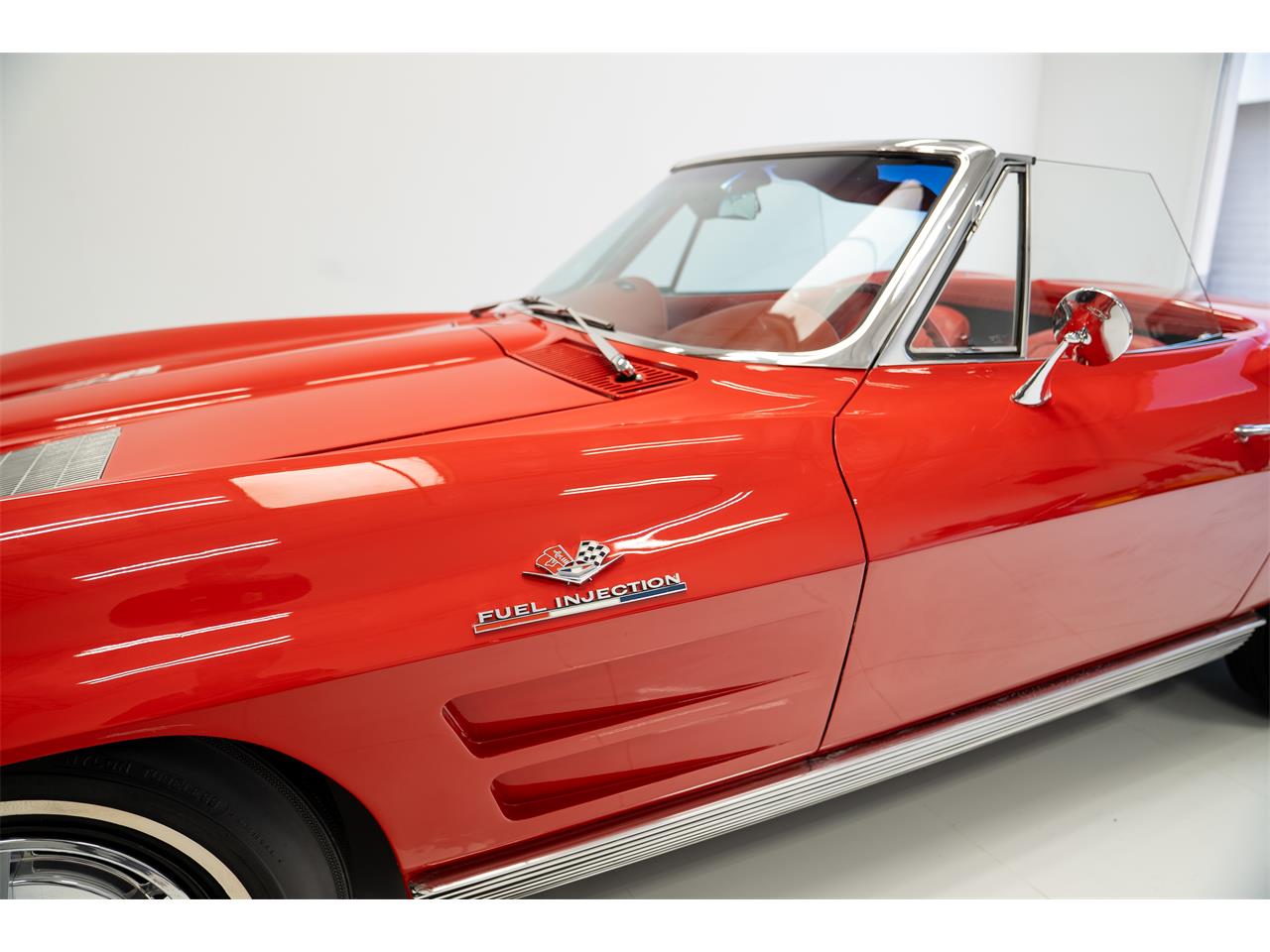 Chevrolet-Corvette-1963-Red-Red-26