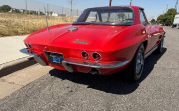 Chevrolet-Corvette-1963-Red-Red-3