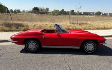 Chevrolet-Corvette-1963-Red-Red-4