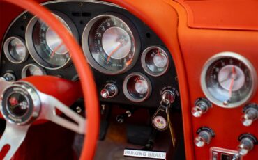 Chevrolet-Corvette-1963-Red-Red-49