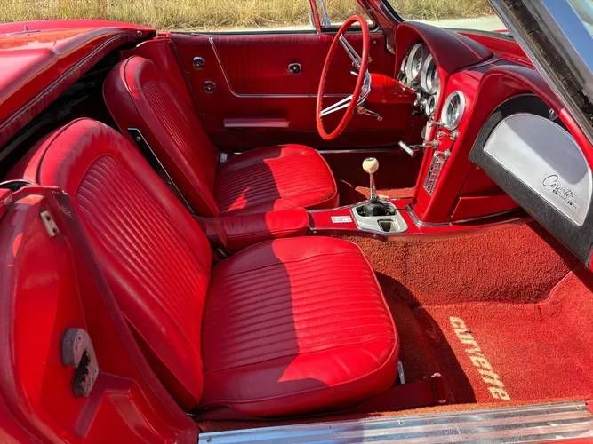 Chevrolet-Corvette-1963-Red-Red-6
