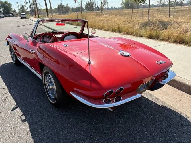 Chevrolet-Corvette-1963-Red-Red-9