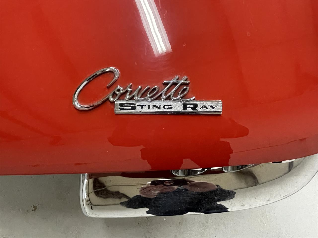 Chevrolet-Corvette-1963-Red-wWhite-Soft-Top-Black-1