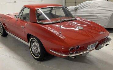 Chevrolet-Corvette-1963-Red-wWhite-Soft-Top-Black-13