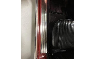 Chevrolet-Corvette-1963-Red-wWhite-Soft-Top-Black-30