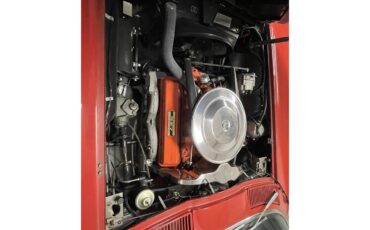 Chevrolet-Corvette-1963-Red-wWhite-Soft-Top-Black-34
