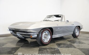 Chevrolet-Corvette-1963-Sebring-Silver-Dark-Blue-19
