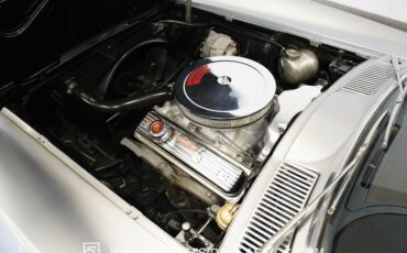 Chevrolet-Corvette-1963-Sebring-Silver-Dark-Blue-24