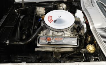 Chevrolet-Corvette-1963-Sebring-Silver-Dark-Blue-28