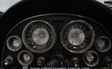 Chevrolet-Corvette-1963-Sebring-Silver-Dark-Blue-42