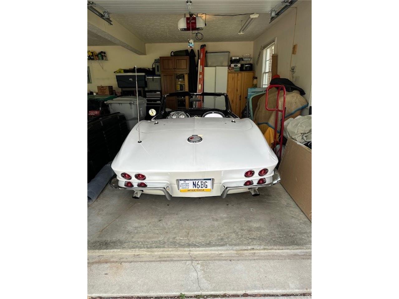 Chevrolet-Corvette-1963-White-Black-5