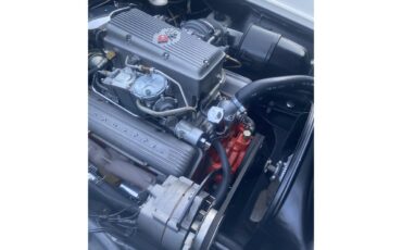 Chevrolet-Corvette-1963-White-Red-6