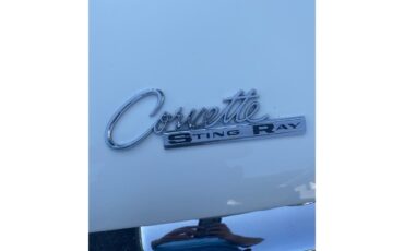 Chevrolet-Corvette-1963-White-Red-7