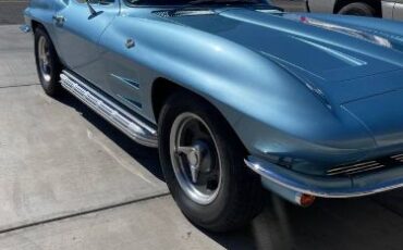 Chevrolet-Corvette-1964-10
