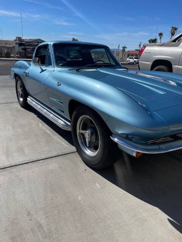 Chevrolet-Corvette-1964-10