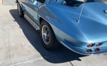 Chevrolet-Corvette-1964-8