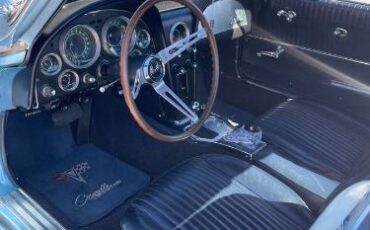 Chevrolet-Corvette-1964-9