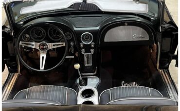 Chevrolet-Corvette-1964-Black-Black-5