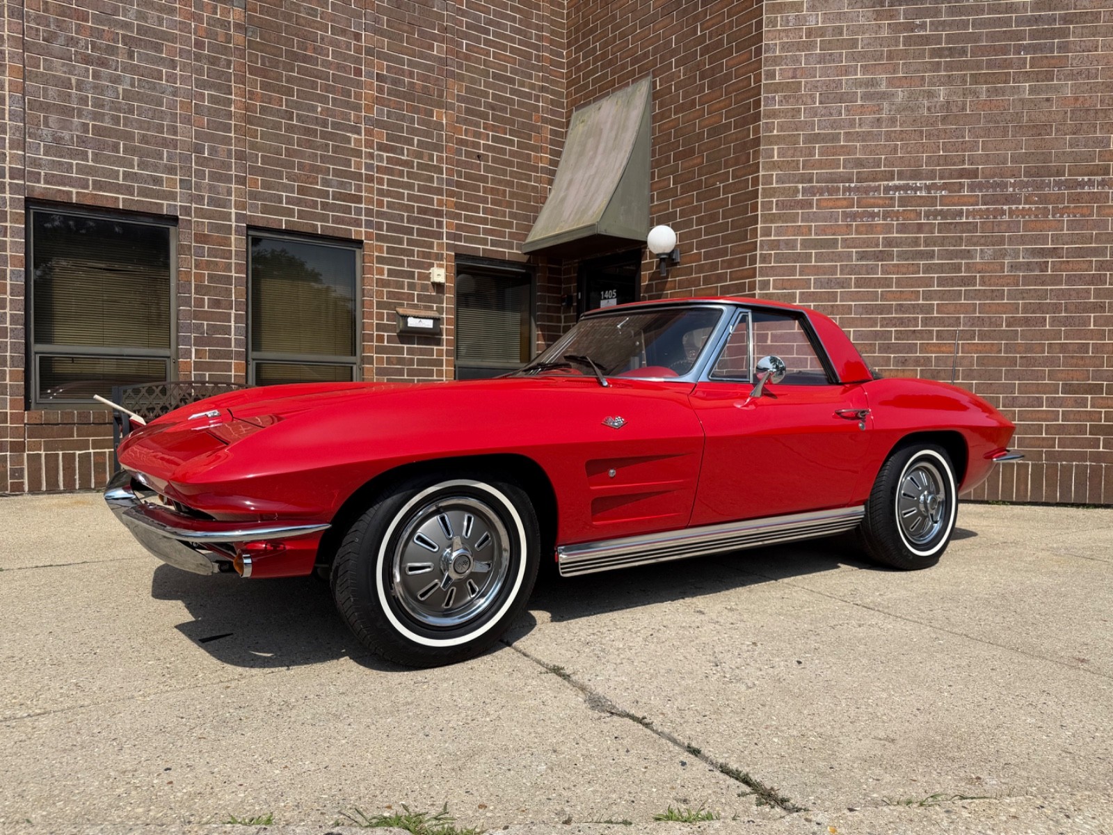Chevrolet-Corvette-1964-Convertible-1