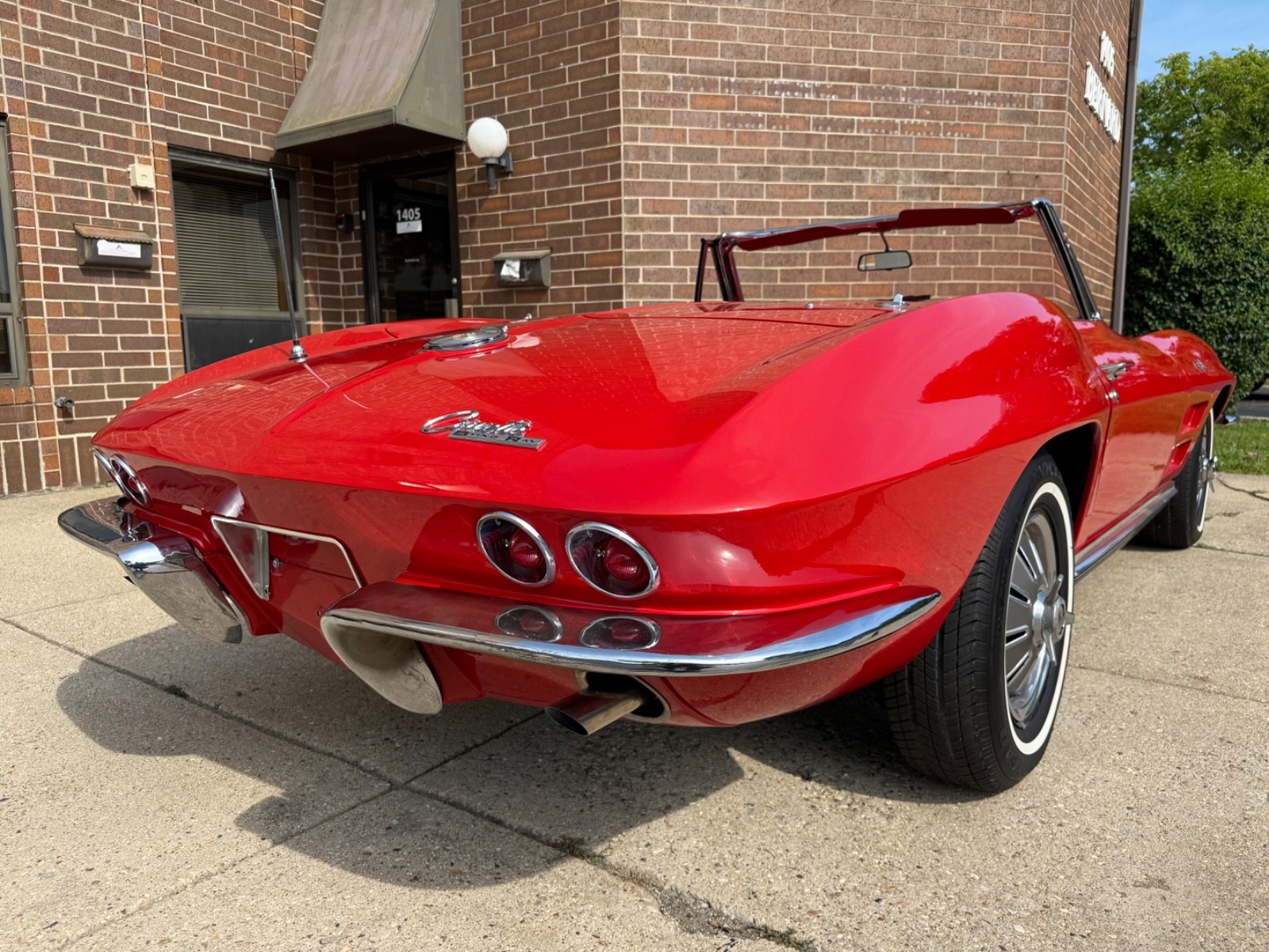 Chevrolet-Corvette-1964-Convertible-10
