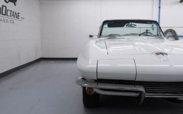 Chevrolet-Corvette-1964-Convertible-11