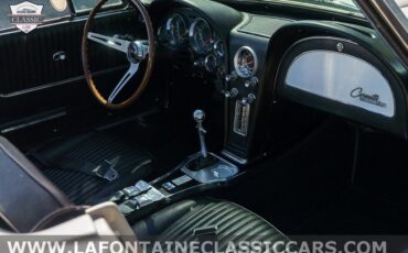 Chevrolet-Corvette-1964-Convertible-12