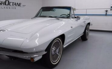 Chevrolet-Corvette-1964-Convertible-13