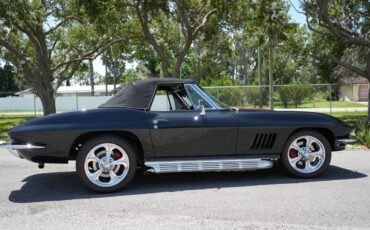 Chevrolet-Corvette-1964-Convertible-13