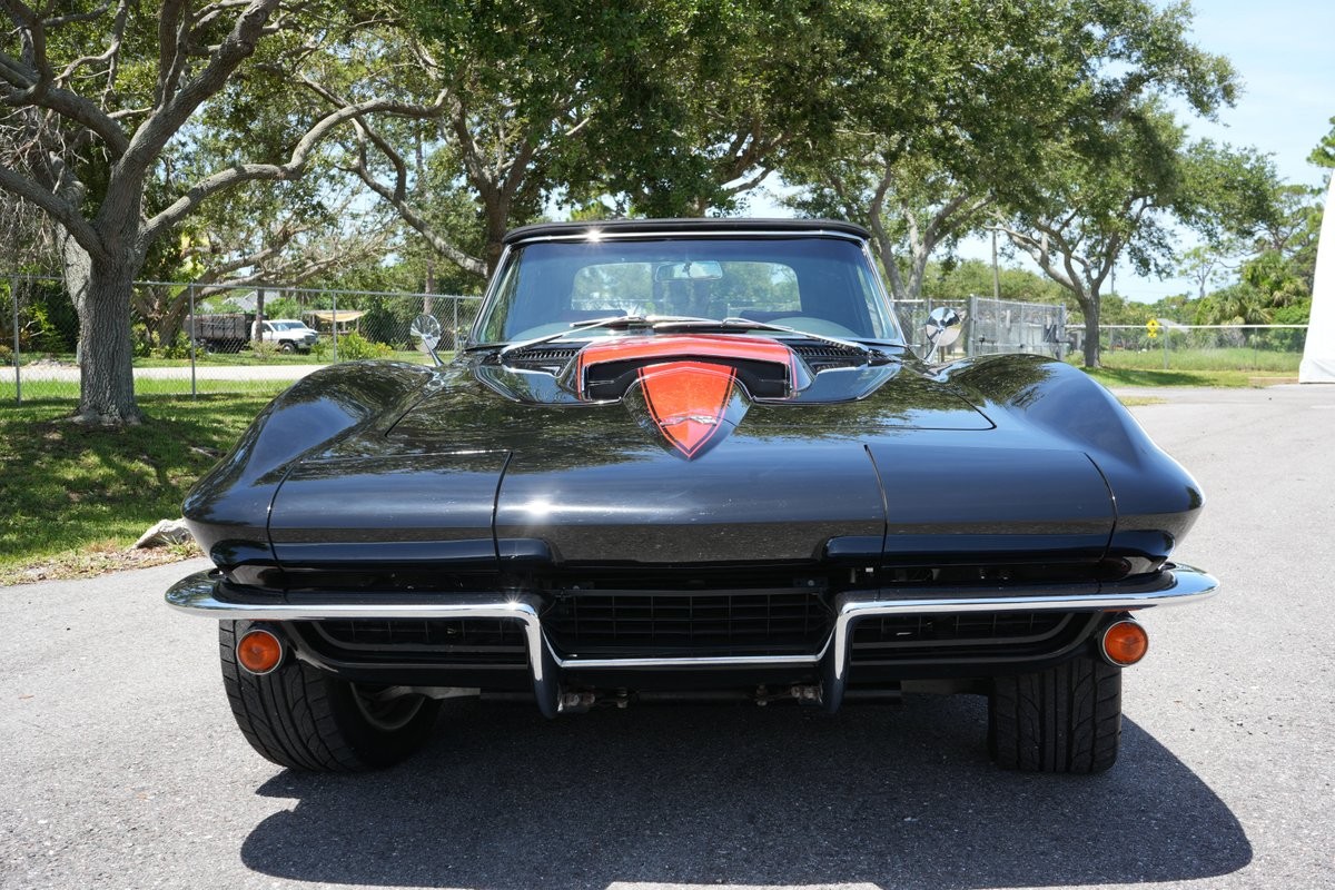 Chevrolet-Corvette-1964-Convertible-14