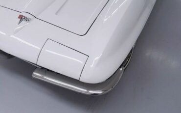 Chevrolet-Corvette-1964-Convertible-15