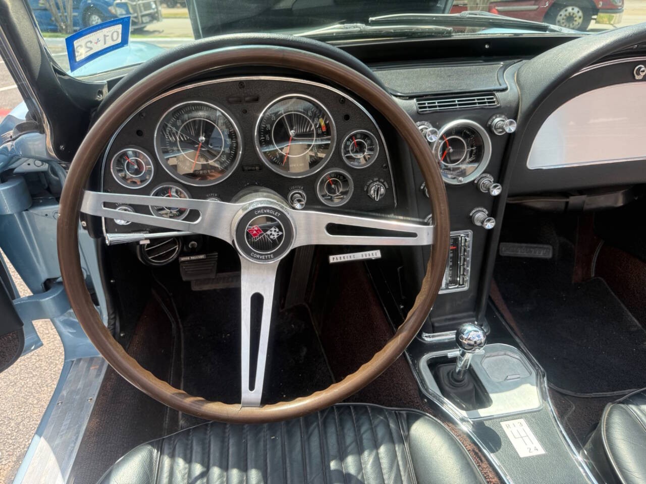 Chevrolet-Corvette-1964-Convertible-15