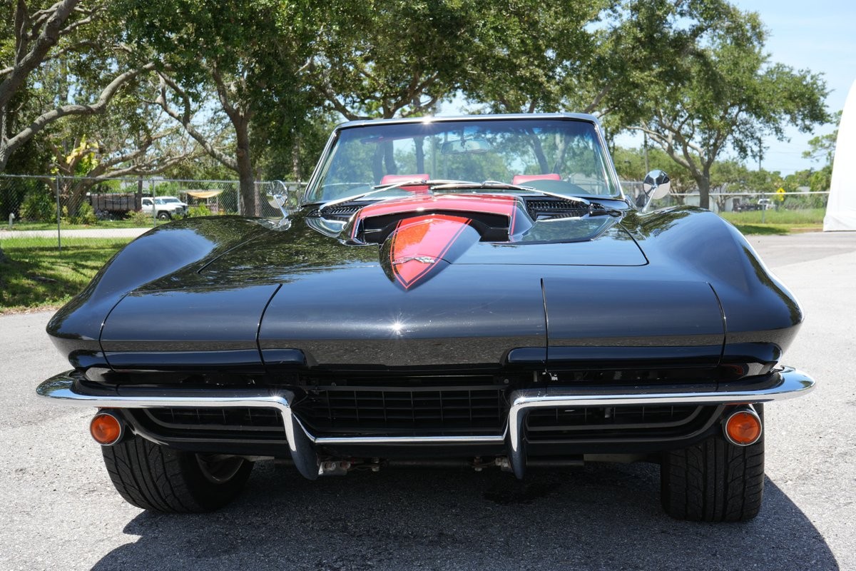 Chevrolet-Corvette-1964-Convertible-15
