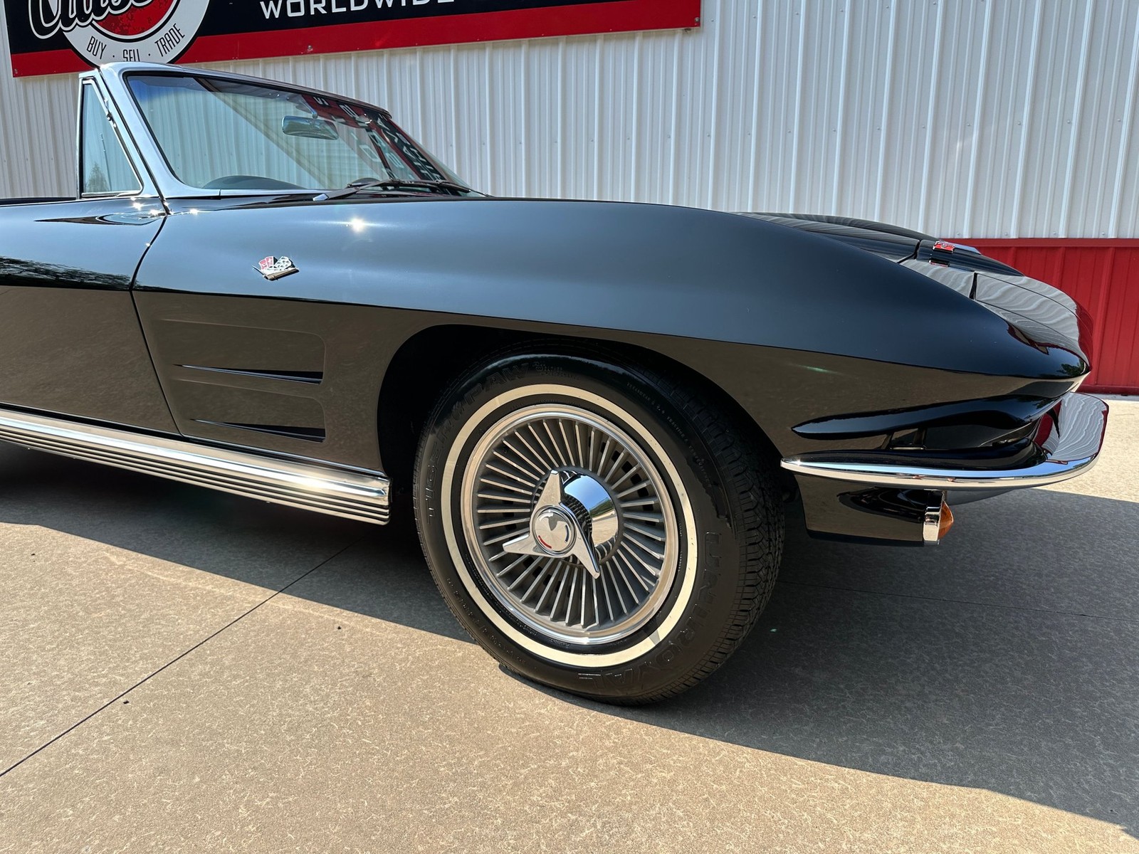 Chevrolet-Corvette-1964-Convertible-15