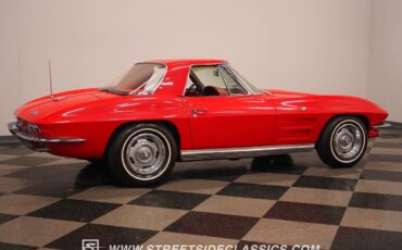 Chevrolet-Corvette-1964-Convertible-16