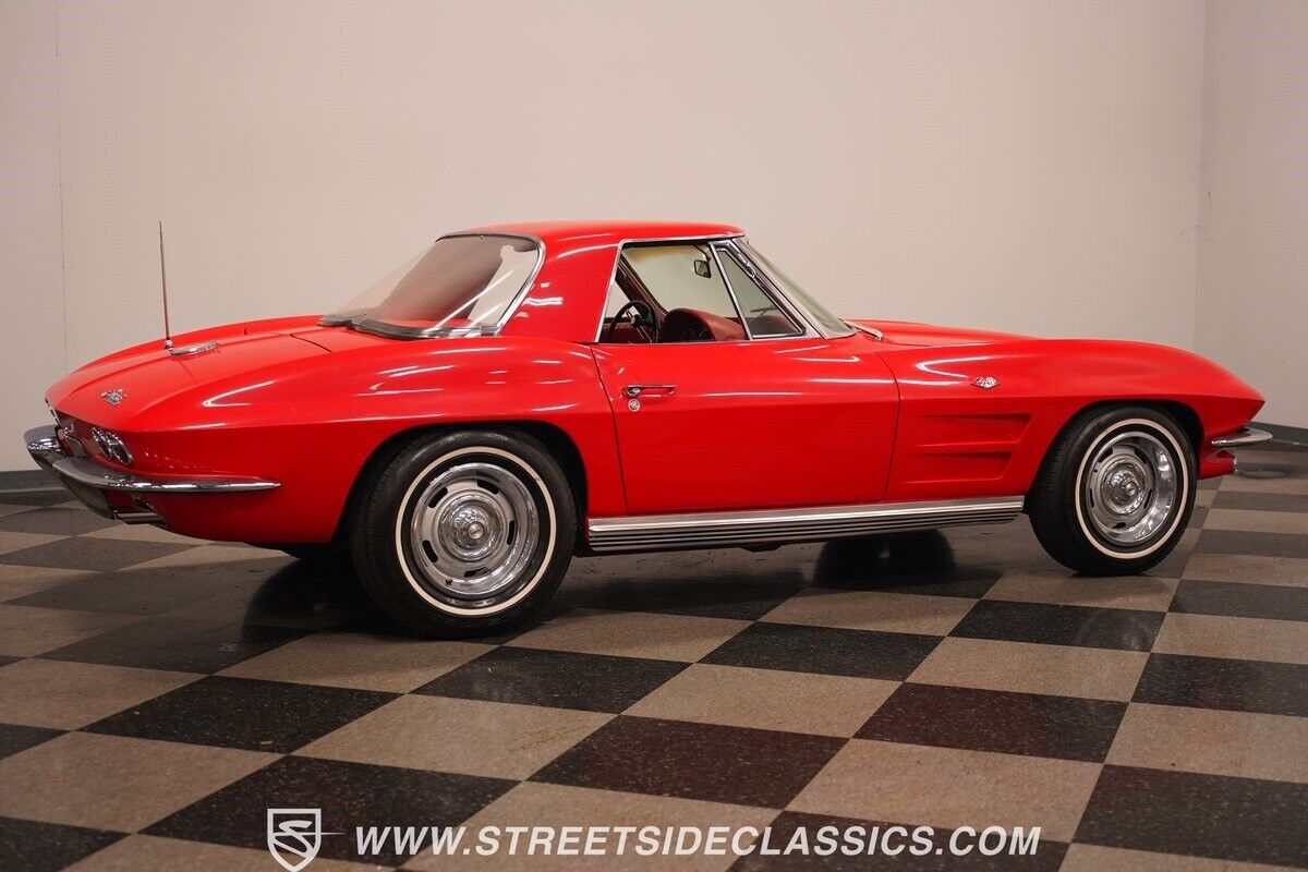 Chevrolet-Corvette-1964-Convertible-16