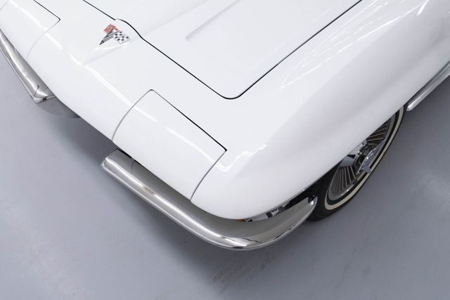 Chevrolet-Corvette-1964-Convertible-16