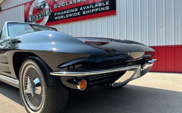 Chevrolet-Corvette-1964-Convertible-16