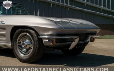 Chevrolet-Corvette-1964-Convertible-17