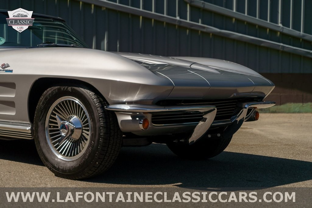 Chevrolet-Corvette-1964-Convertible-17