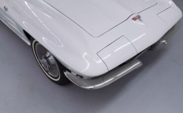 Chevrolet-Corvette-1964-Convertible-19