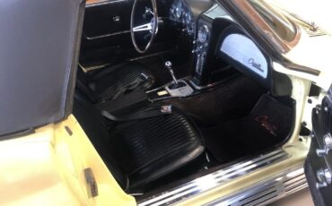 Chevrolet-Corvette-1964-Convertible-2