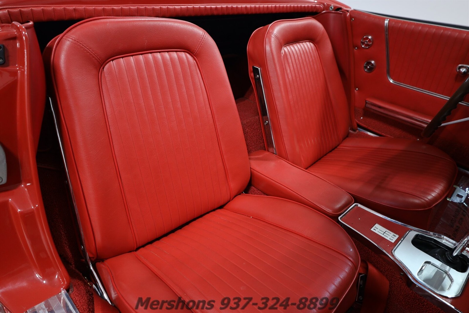 Chevrolet-Corvette-1964-Convertible-20