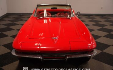 Chevrolet-Corvette-1964-Convertible-21