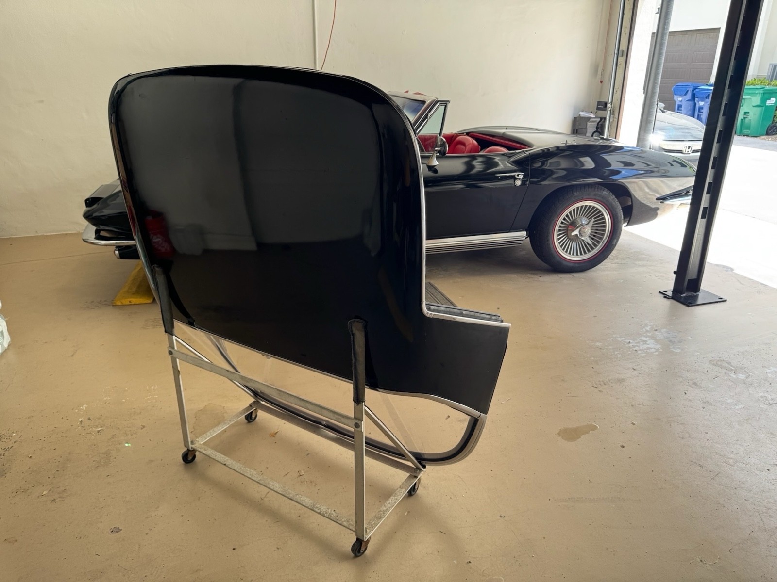 Chevrolet-Corvette-1964-Convertible-21