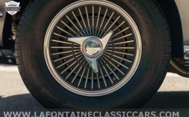 Chevrolet-Corvette-1964-Convertible-21