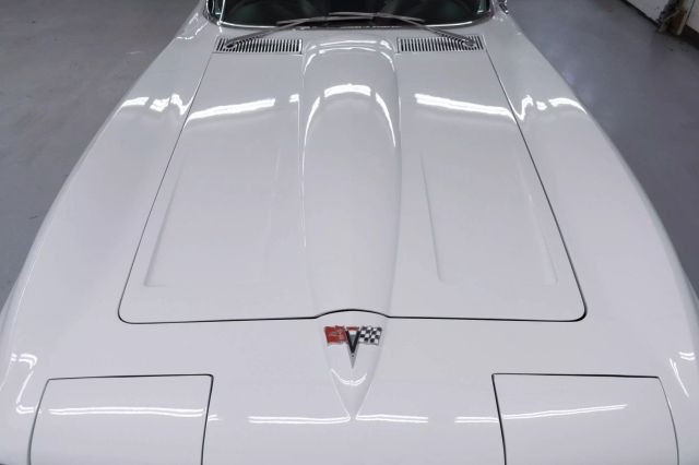 Chevrolet-Corvette-1964-Convertible-22
