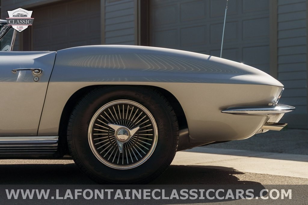 Chevrolet-Corvette-1964-Convertible-22